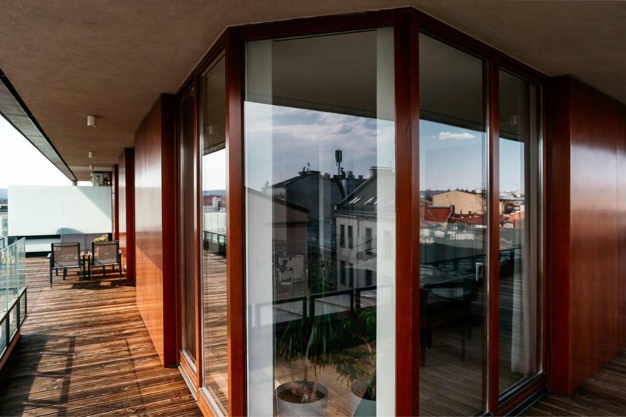 Апартаменты Penthouse Uptown - Loftaffair Краков Экстерьер фото