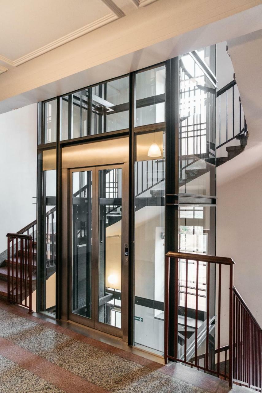 Апартаменты Penthouse Uptown - Loftaffair Краков Экстерьер фото